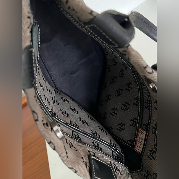 DOONEY & BOURKE Signature Monogram Baguette Small Satchel Gray and Black Canvas - Picture 13 of 15